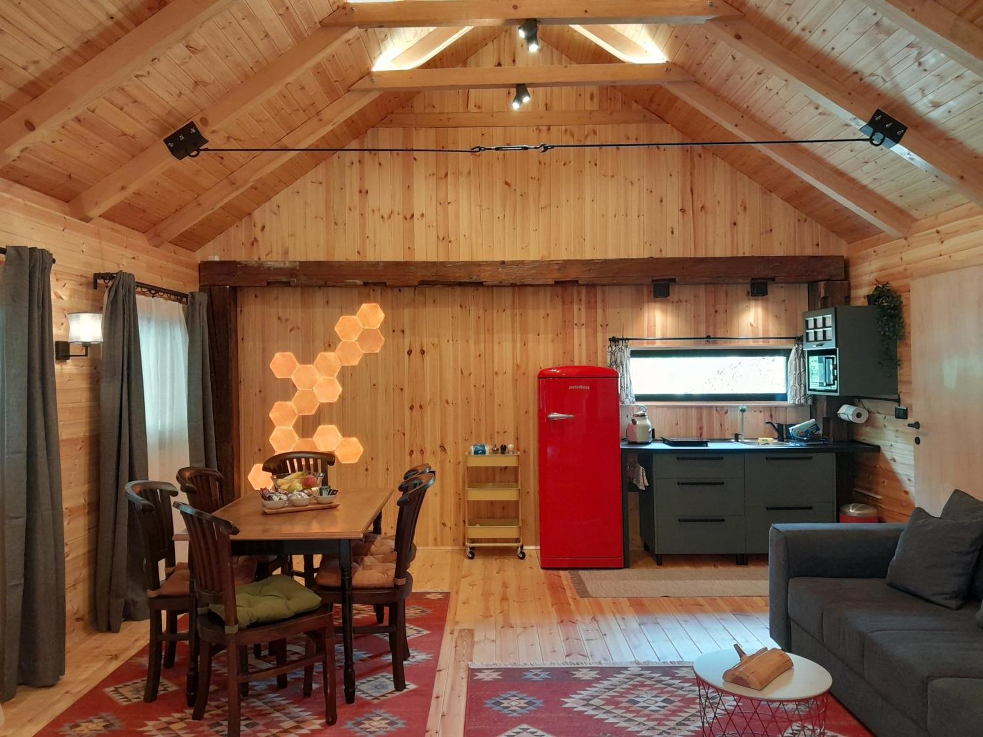 Nica Wood Villa Sremska Kamenica Exterior foto